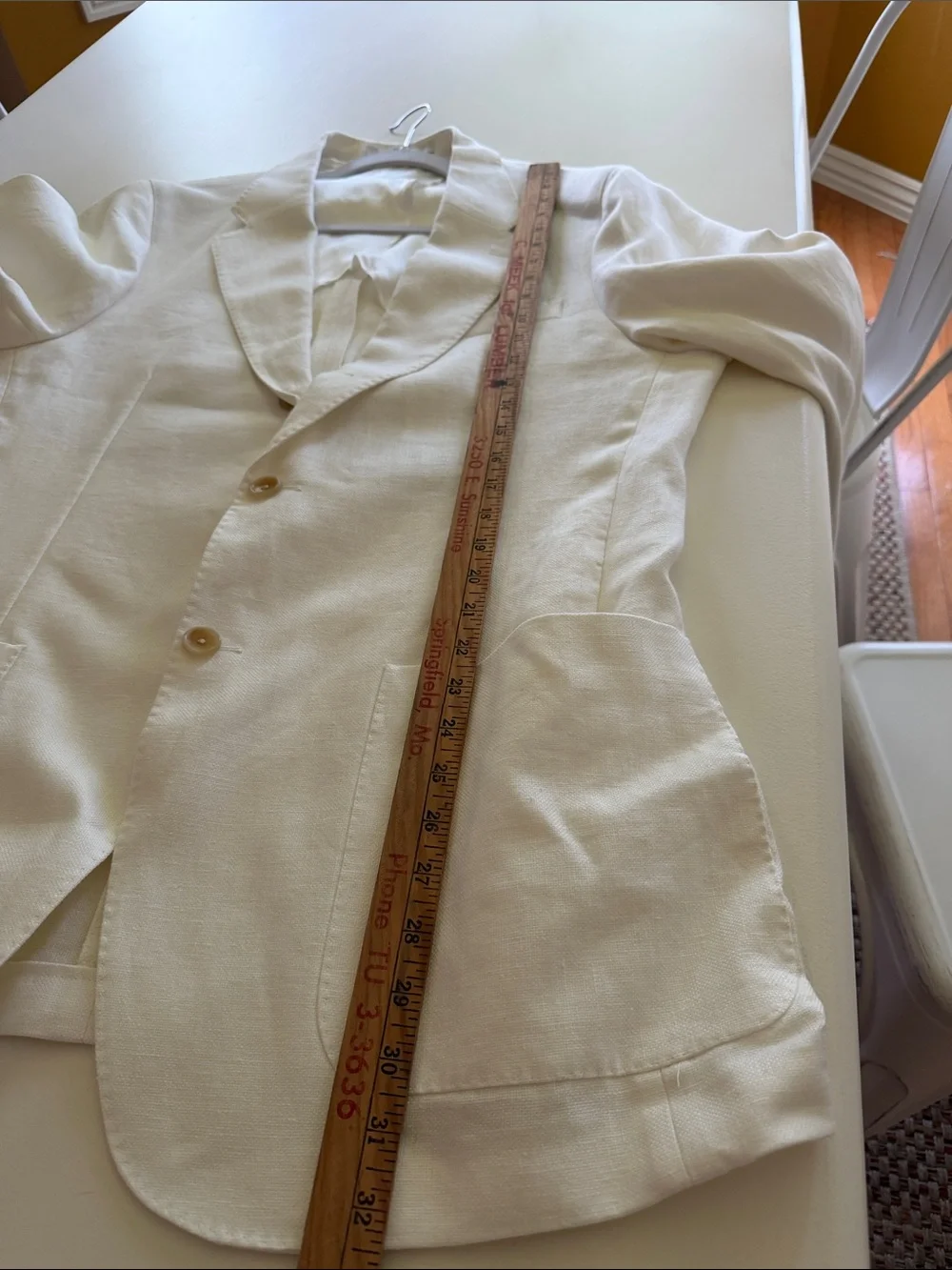 Todd Snyder White Birch Linen Madison Jacket Sz 44L.  New